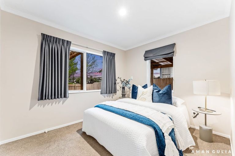 Photo of property in 19 Waitoro Lane, Henderson, Auckland, 0612