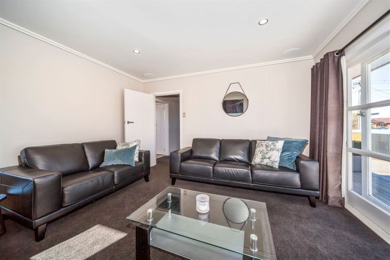 Photo of property in 2 Maire Street, Hawera, 4610