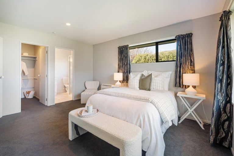 Photo of property in 63 Mauger Drive, Heathcote Valley, Christchurch, 8022