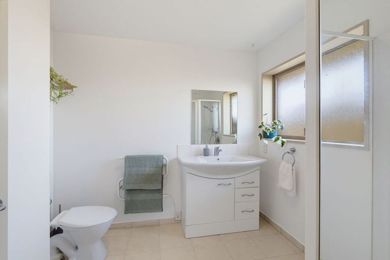 Photo of property in 33 Panckhurst Drive, Woodend, 7610
