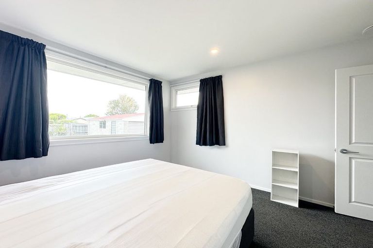Photo of property in 68 Daniels Road, Redwood, Christchurch, 8051