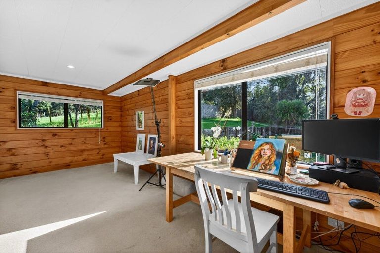 Photo of property in 178 Valley Road, Waimauku, 0881
