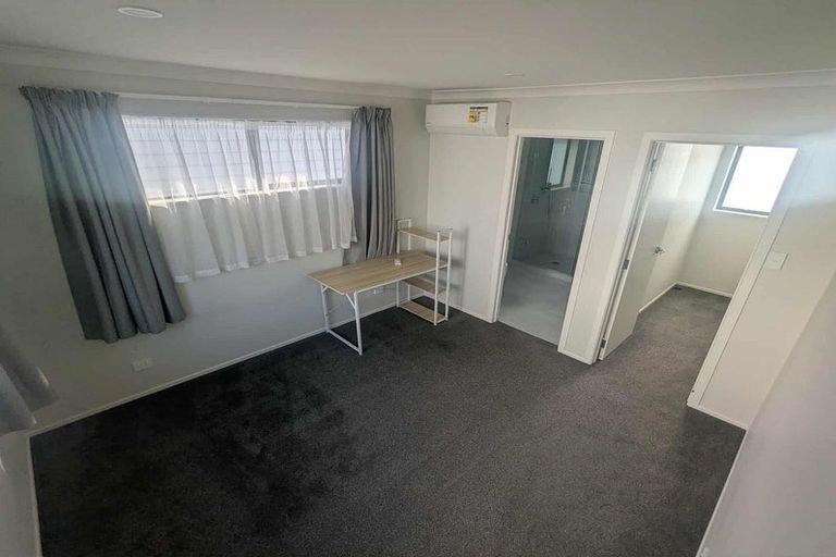 Photo of property in 24c Tui Crescent, Manurewa, Auckland, 2102