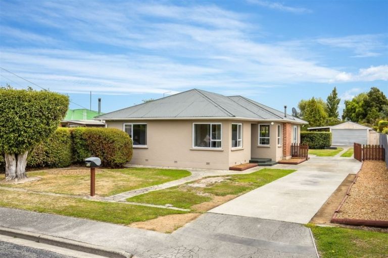 Photo of property in 52 Whitefield Street, Kaiapoi, 7630