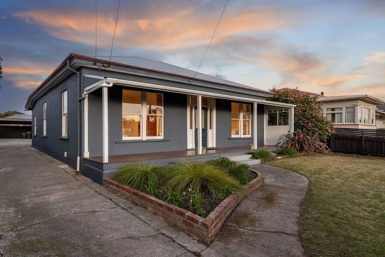 Photo of property in 32 Suffolk Street, Phillipstown, Christchurch, 8011