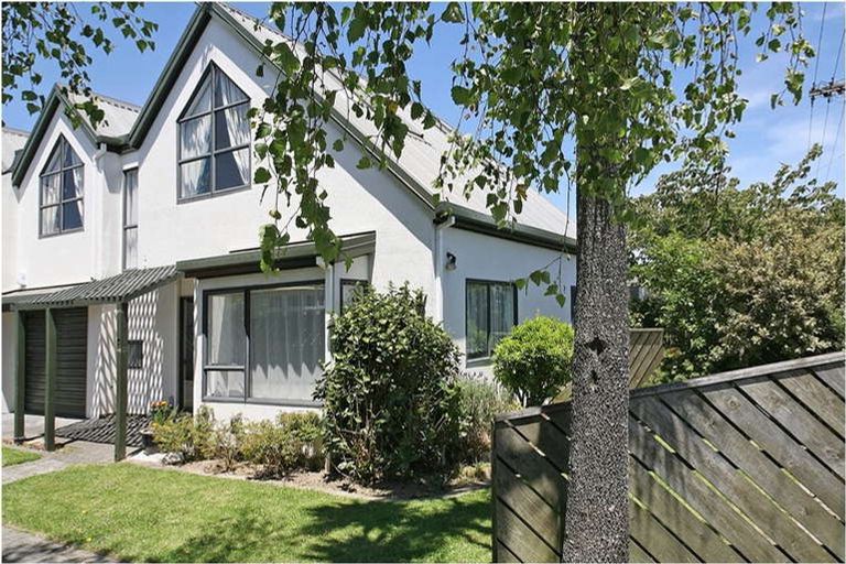 Photo of property in 54 Britannia Street, Petone, Lower Hutt, 5012