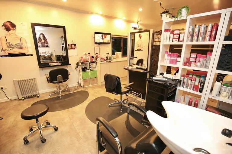 Photo of property in 127 Beerescourt Road, Beerescourt, Hamilton, 3200