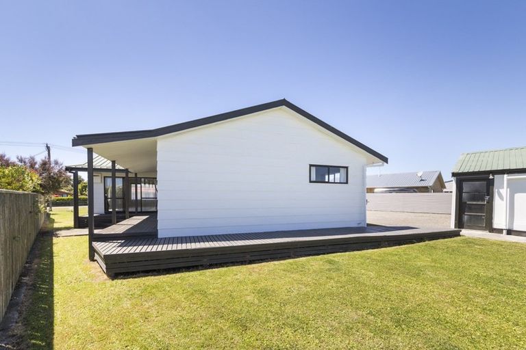 Photo of property in 20 Phillips Street, Sanson, 4817