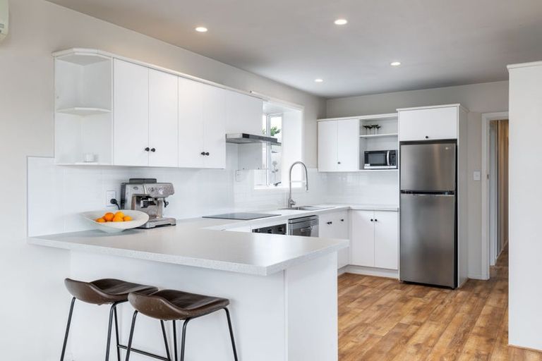 Photo of property in 4 Jarrow Place, Halswell, Christchurch, 8025