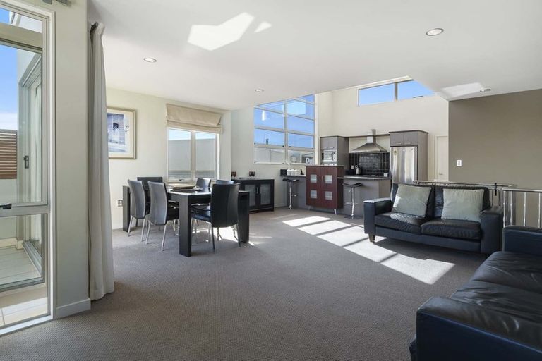 Photo of property in 7/29 Third Avenue, Tauranga, 3110