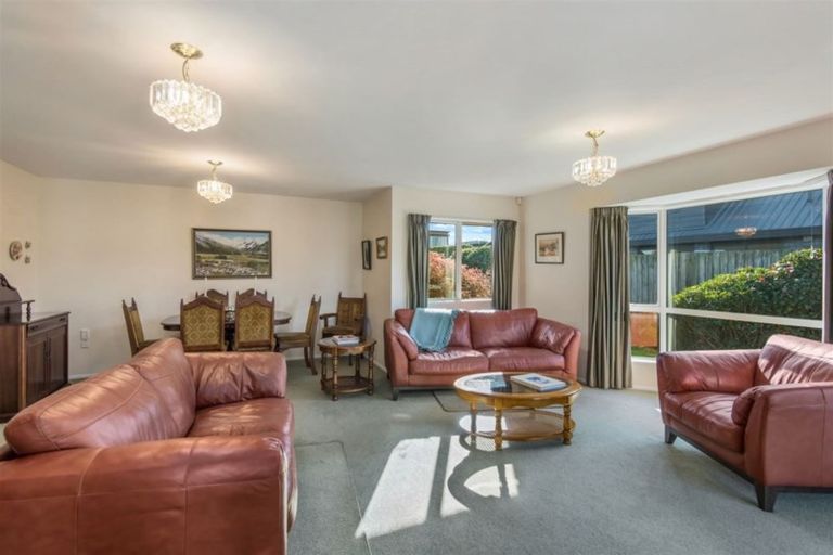 Photo of property in 28 Wanaka Place, Mairehau, Christchurch, 8052