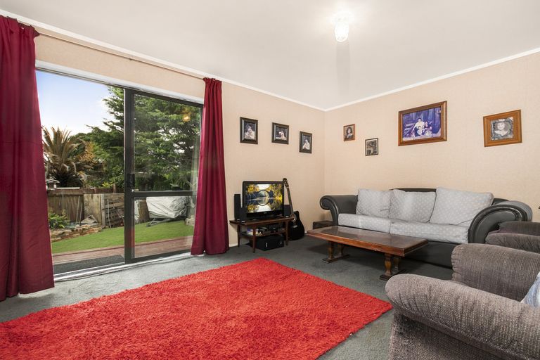 Photo of property in 1/20 Funnell Place, Manurewa, Auckland, 2102