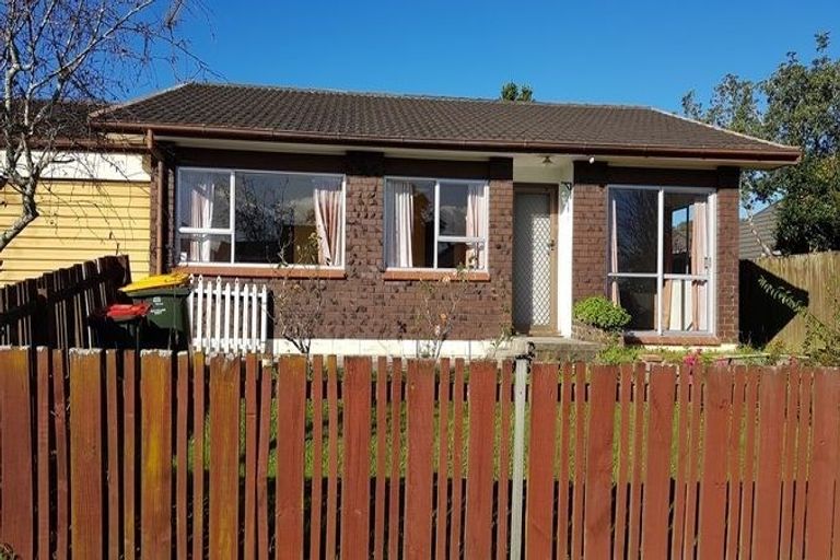 Photo of property in 3/7 Highland Park Drive, Highland Park, Auckland, 2010