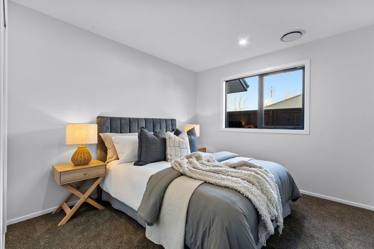 Photo of property in 74 Metoriti Crescent, Karaka, 2124