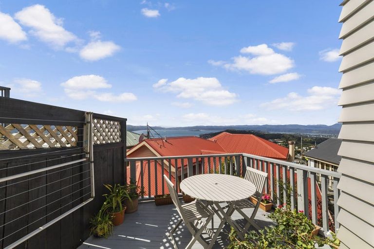 Photo of property in 101c Karepa Street, Brooklyn, Wellington, 6021