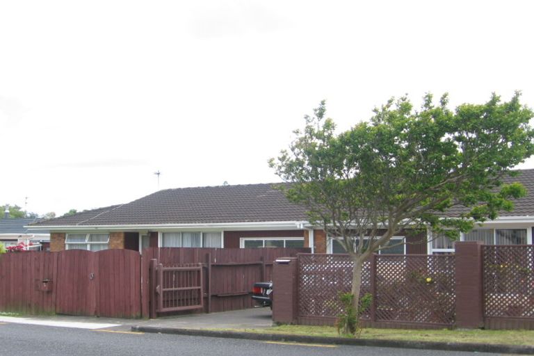 Photo of property in 2b Chestnut Road, Papatoetoe, Auckland, 2025