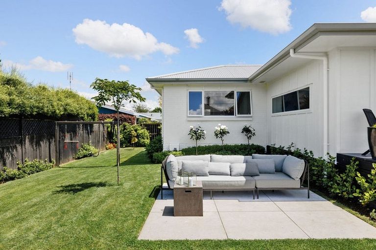 Photo of property in 78 Grey Street, Cambridge, 3434