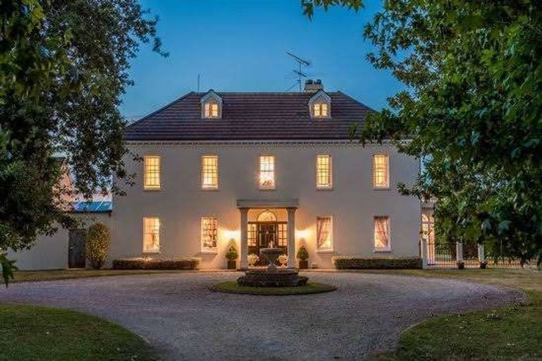 Photo of property in 146 Pine Valley Road, Dairy Flat, Silverdale, 0992