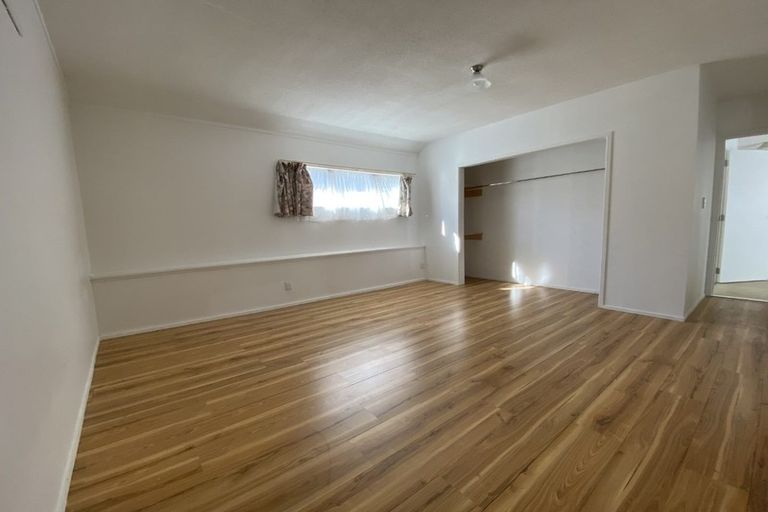 Photo of property in 69a Redoubt Road, Goodwood Heights, Auckland, 2105