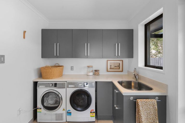 Photo of property in 44 Hawthornden Road, Avonhead, Christchurch, 8042