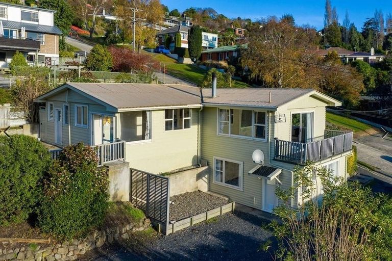 Photo of property in 17 Dalmeny Street, North East Valley, Dunedin, 9010