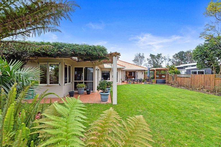 Photo of property in 169 Gravatt Road, Papamoa Beach, Papamoa, 3118