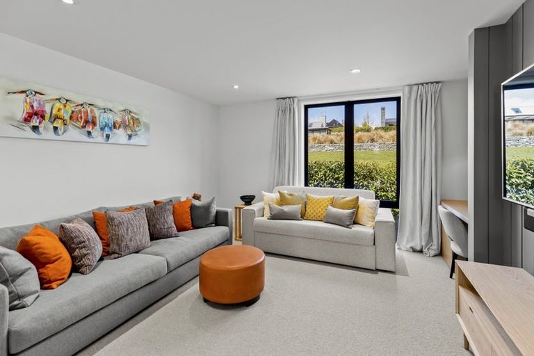 Photo of property in 9 Harvest Lane, Arrowtown, 9371