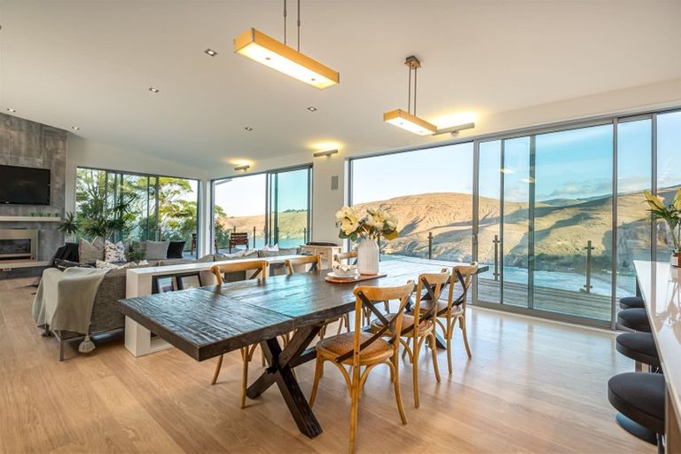 Photo of property in 139a Taylors Mistake Road, Scarborough, Christchurch, 8081