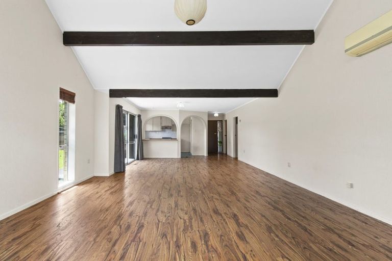 Photo of property in 114 Totara Drive, Pukete, Hamilton, 3200