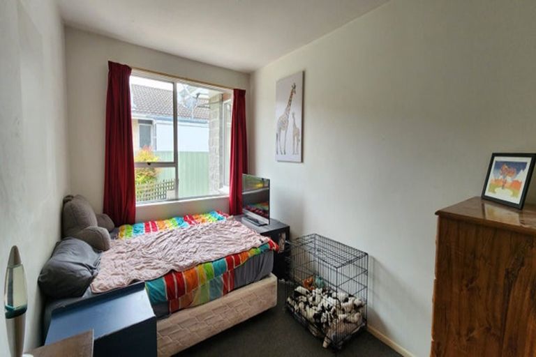 Photo of property in 1/156 Highsted Road, Casebrook, Christchurch, 8051