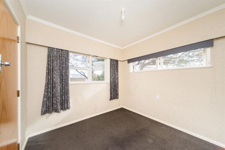 Photo of property in 9 Fagan Street, Bulls, 4818
