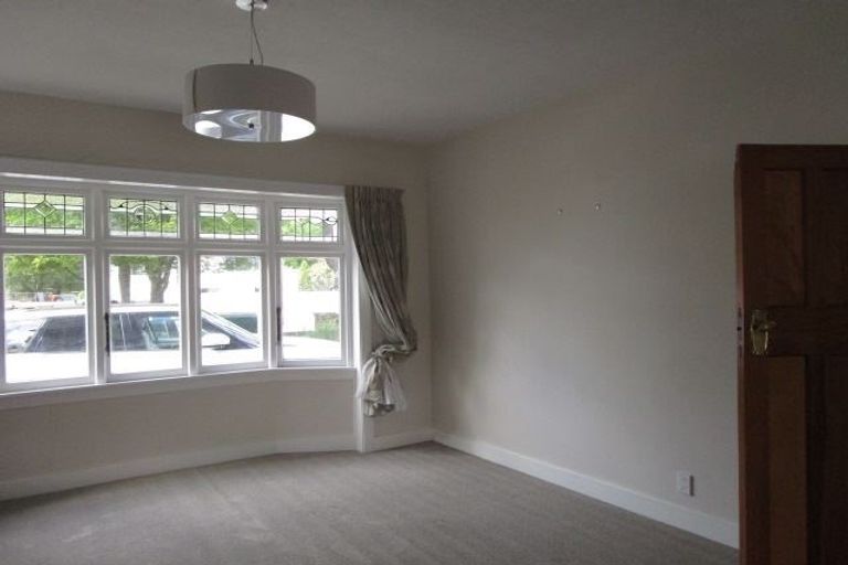 Photo of property in 37 Carlton Mill Road, Merivale, Christchurch, 8014