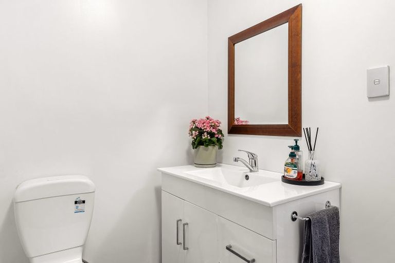 Photo of property in 25 Medway Street, Richmond, Christchurch, 8013