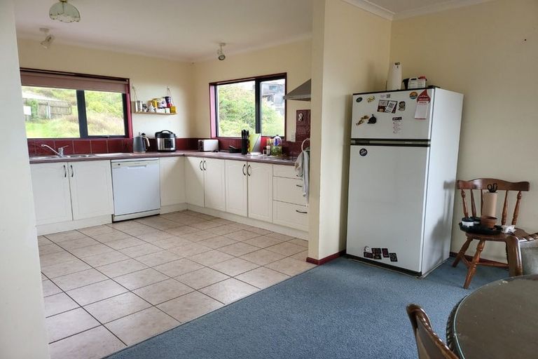 Photo of property in 17 Jordan Street, Island Bay, Wellington, 6023