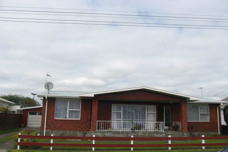 Photo of property in 13 Walsh Road, Westown, New Plymouth, 4310