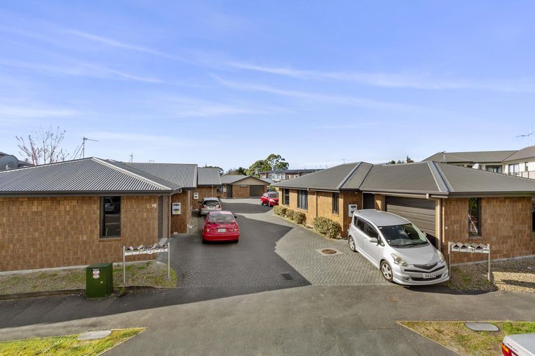 Photo of property in 9/31 Jones Crescent, Melville, Hamilton, 3206