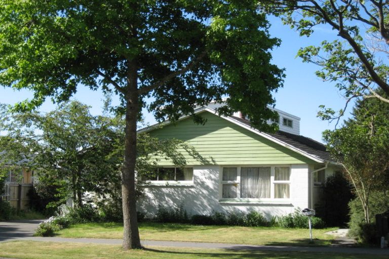 Photo of property in 70 Woodbury Street, Russley, Christchurch, 8042