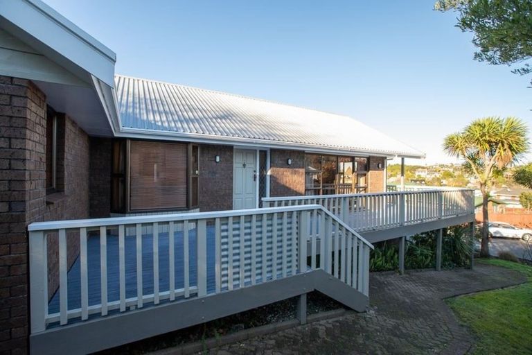 Photo of property in 4 Kenilworth Place, Dinsdale, Hamilton, 3204