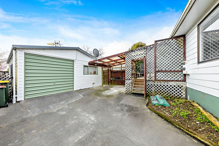 Photo of property in 440 Porchester Road, Randwick Park, Auckland, 2105