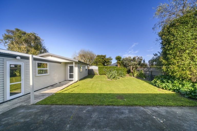 Photo of property in 6 Ruha Street, West End, Palmerston North, 4412
