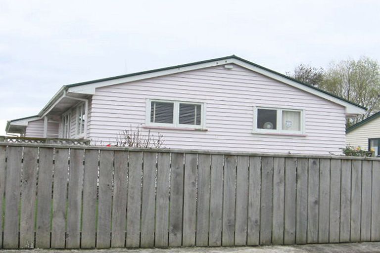 Photo of property in 9 Haversham Street, Highbury, Palmerston North, 4412