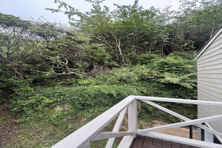 Photo of property in 63 Makara Road, Karori, Wellington, 6012