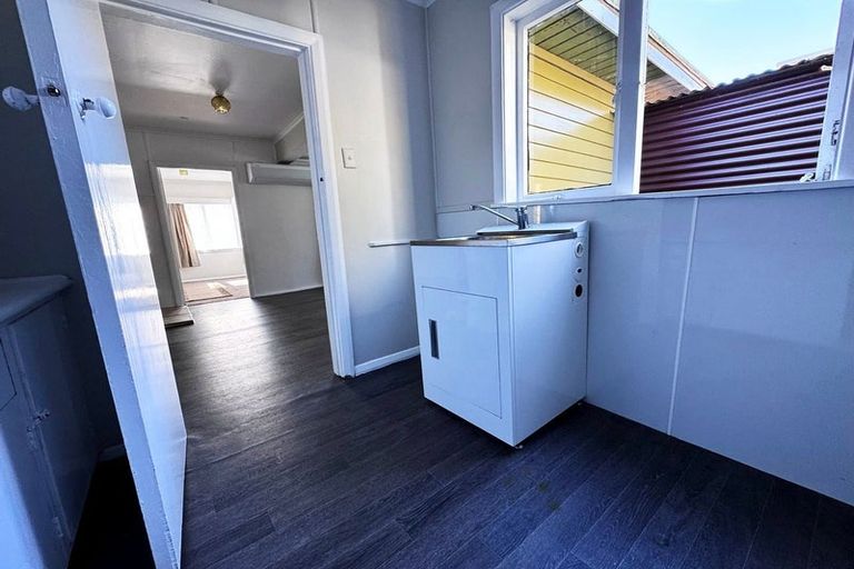 Photo of property in 30 Charles Road, Hannahs Bay, Rotorua, 3010