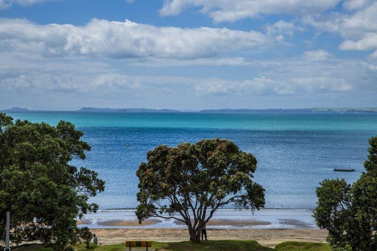Photo of property in Ocean Breeze Apts, 23107/87 Clyde Road, Browns Bay, Auckland, 0630