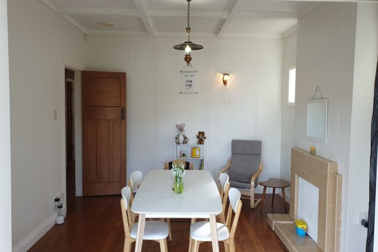 Photo of property in 14 Nottingham Street, Karori, Wellington, 6012