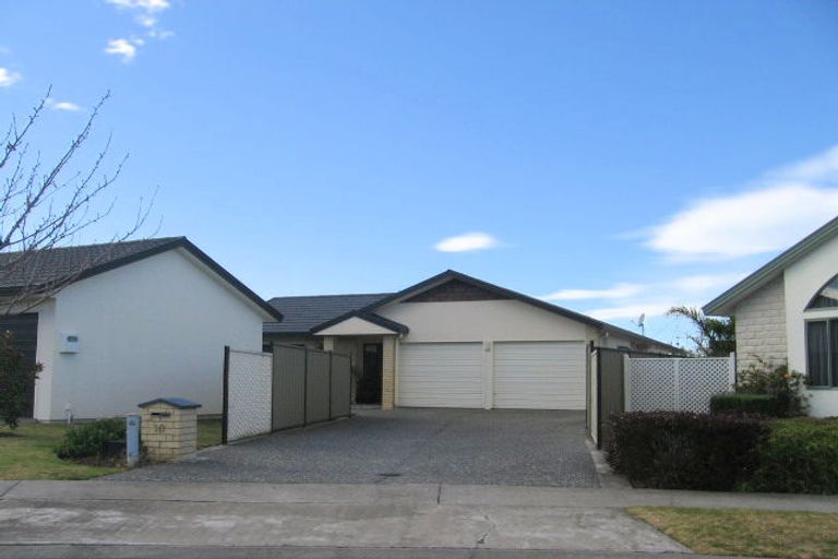 Photo of property in 10 Aintree Place, Taradale, Napier, 4112