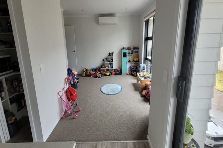 Photo of property in 90 Pakanga Grove, Pyes Pa, Tauranga, 3112
