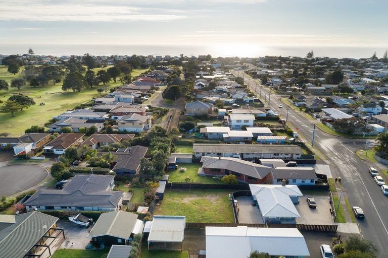 Photo of property in 37a Concord Avenue, Mount Maunganui, 3116