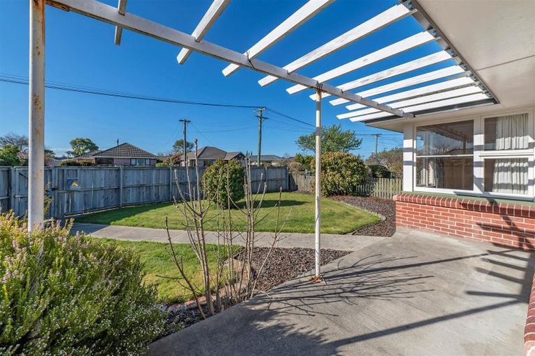 Photo of property in 17 Vardon Crescent, Shirley, Christchurch, 8061