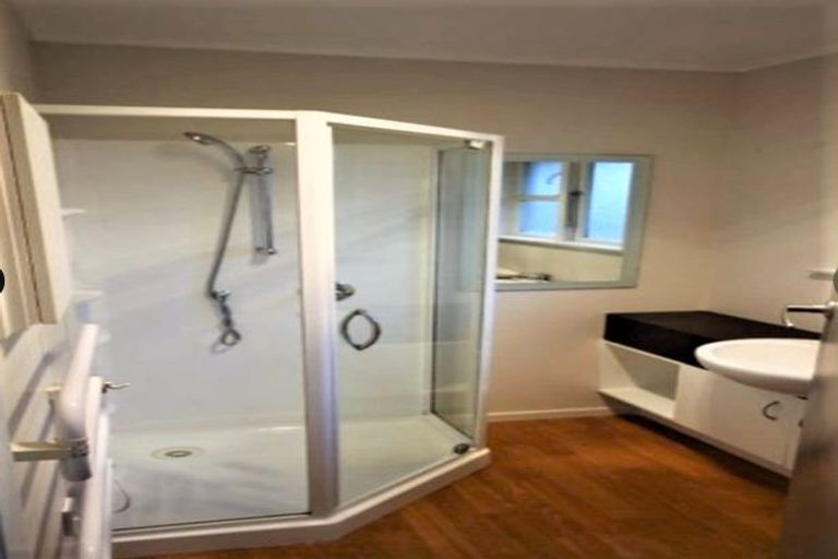 Photo of property in 1/598a Fergusson Drive, Trentham, Upper Hutt, 5018